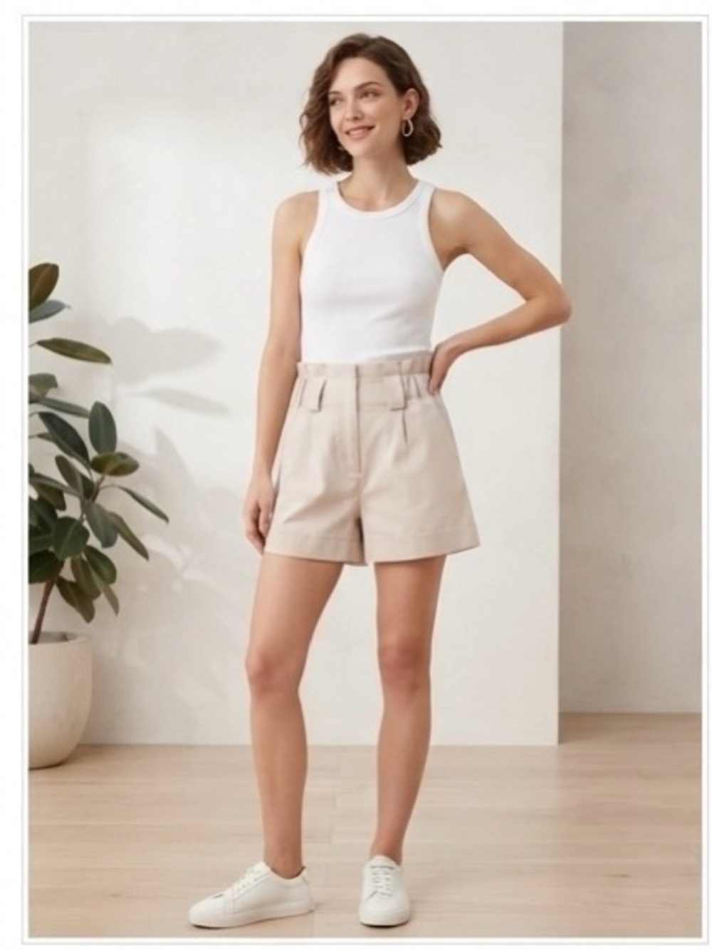 stradivarius High-Waist Pleated Shorts in Light Beige